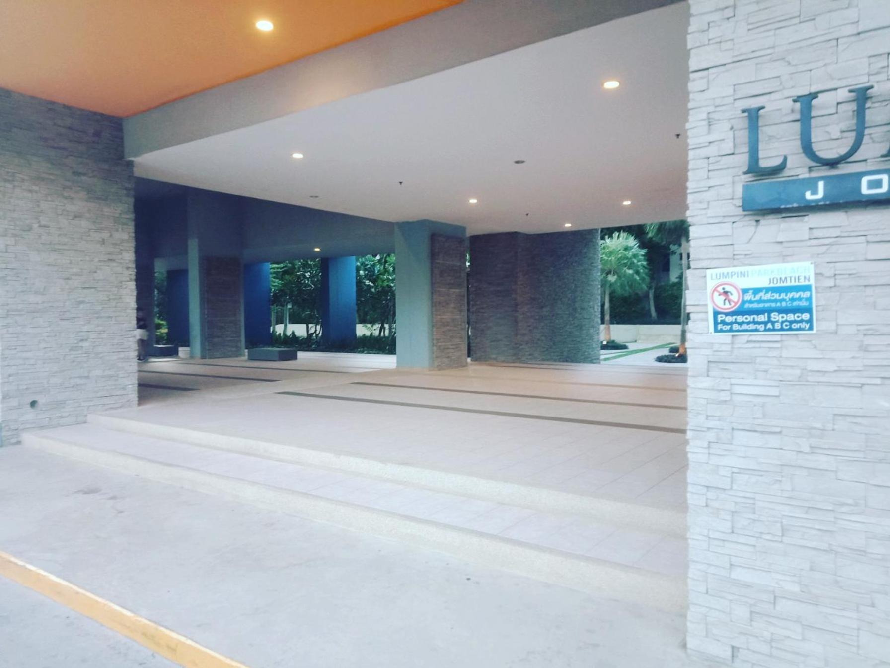 1 Bedroom Seaview Jomtein 9Th Praia de Jomtien Exterior foto